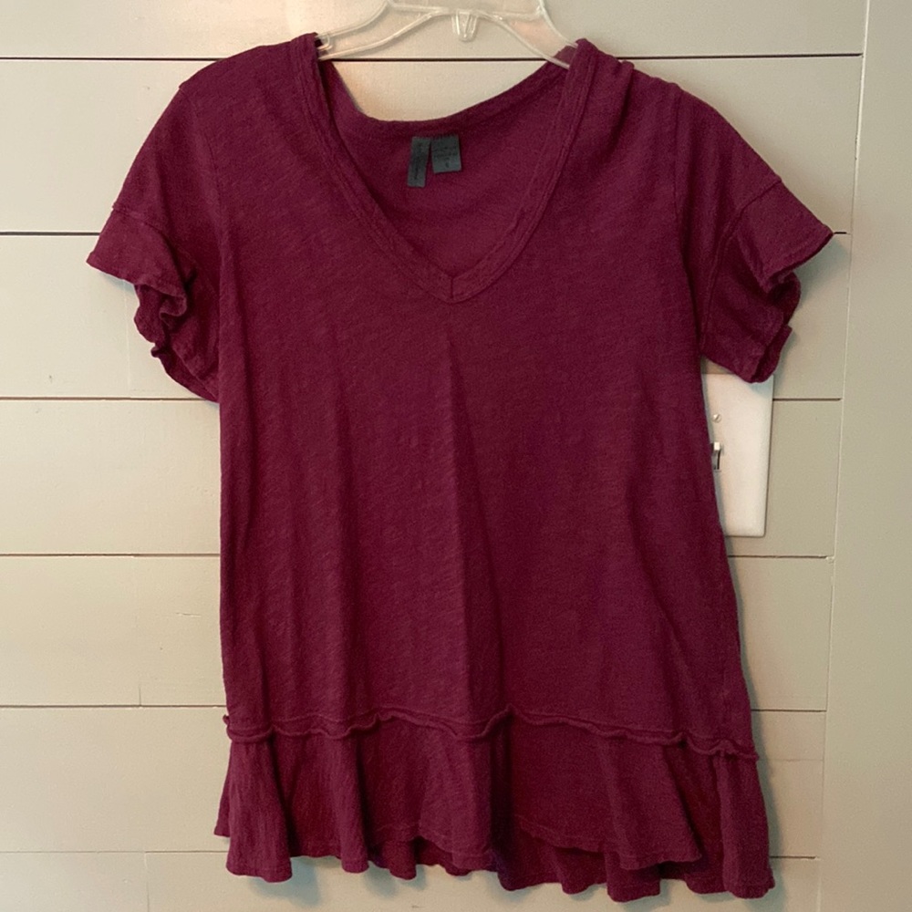 Anthropologie Brand (Left of Center) burgundy short sleeve top.